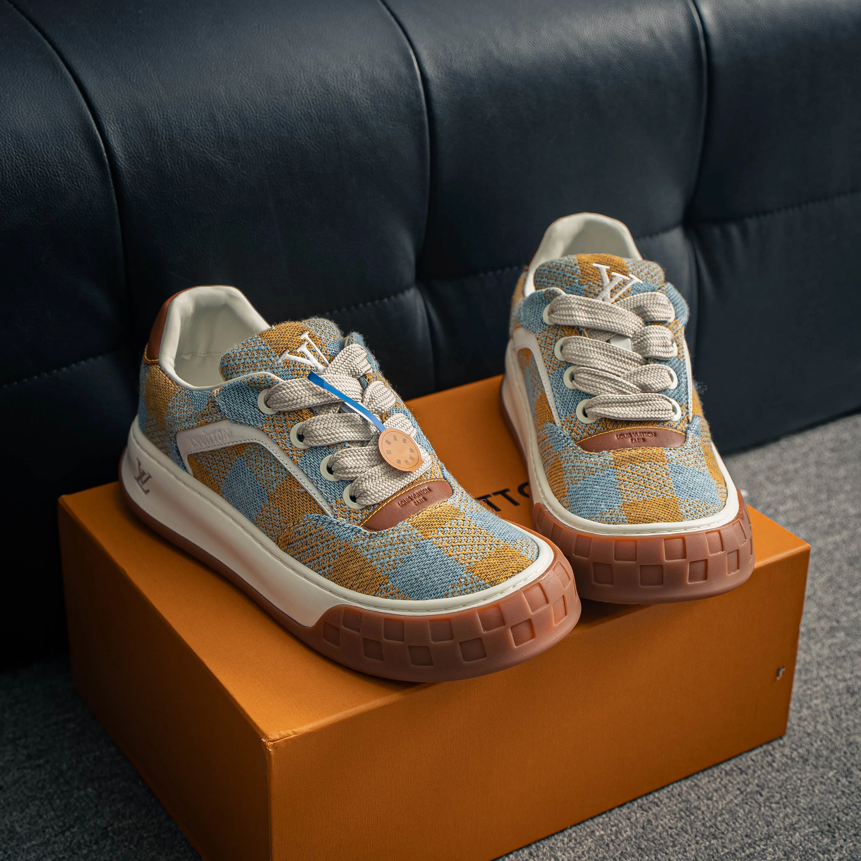 LV tilted ， Shoes，Sneakers， Shoes，Skate Shoes~~ Sneakers， LV Shoes ， Cushioning TPU Vuitton ，